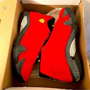 listing-status-banner